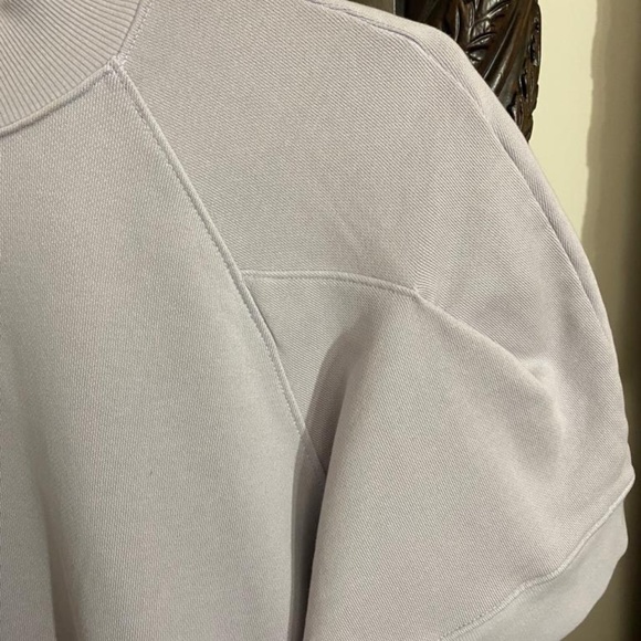 NWT Agolde The Round Shoulder Half Sleeve Box Sweatshirt Paper - Size S - Picture 6 of 9